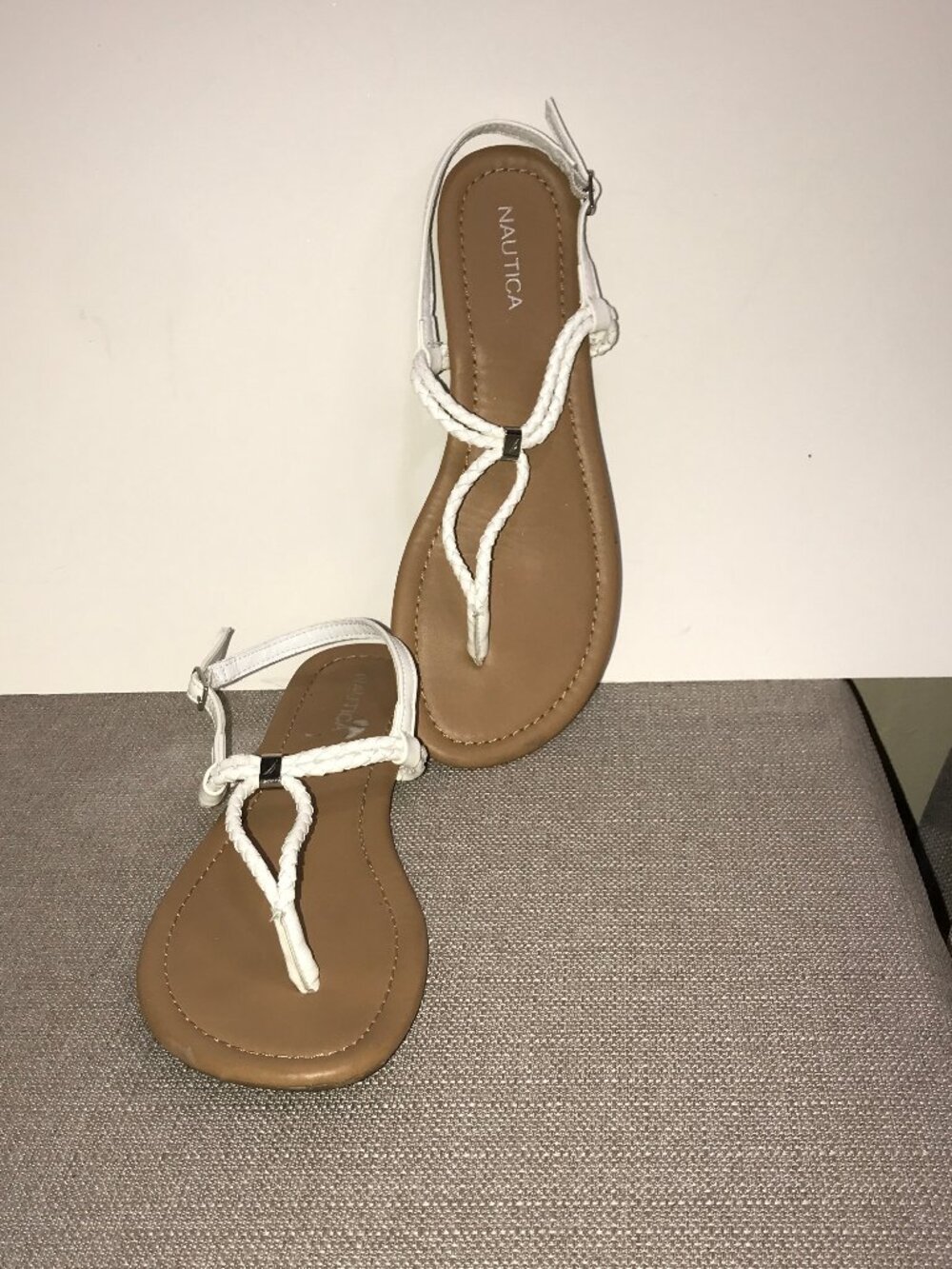Nautica Braided T-Strap Sandals sz 10